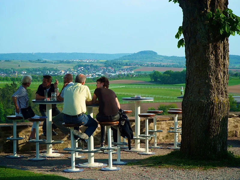 Burg Stettenfels – Biergarten und Schirmbar