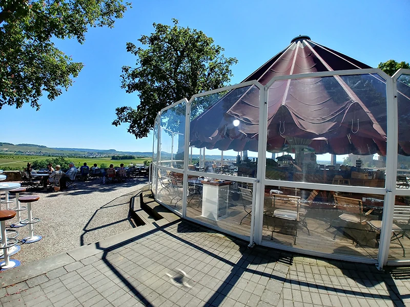 Burg Stettenfels – Biergarten und Schirmbar